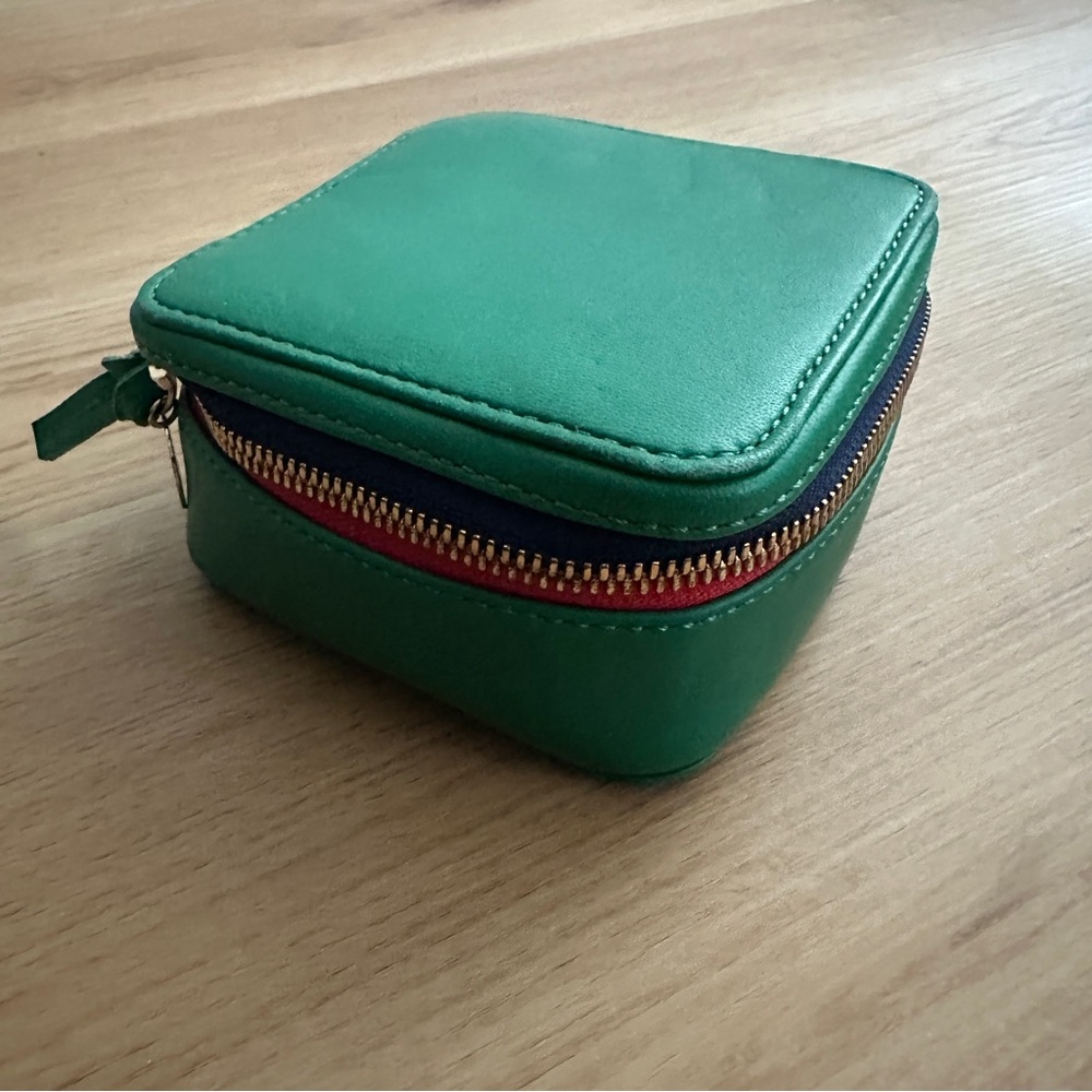 Clare V Box A Bijoux in Emerald
